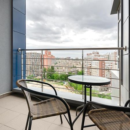Petrovdom 11-212 In Rc Central Park Residence Complex Kyiv Exterior photo